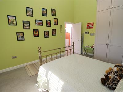 Picture 3